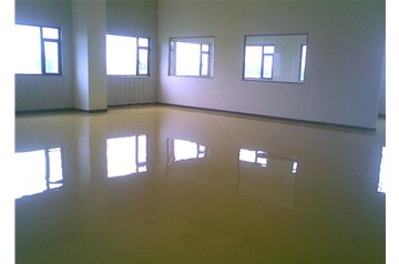 水泥地面環(huán)氧地坪施工后出了問(wèn)題，究竟是誰(shuí)的責(zé)任！