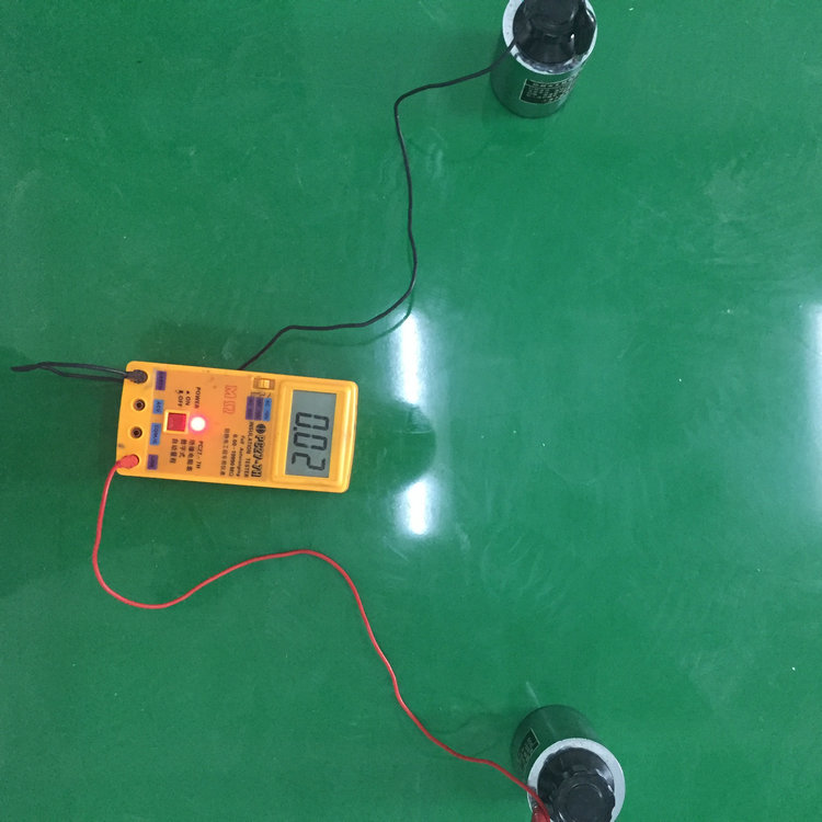南平防靜電地坪,滄晟環(huán)氧樹脂廠家:計算機(jī)房為什么需要做防靜電地坪？